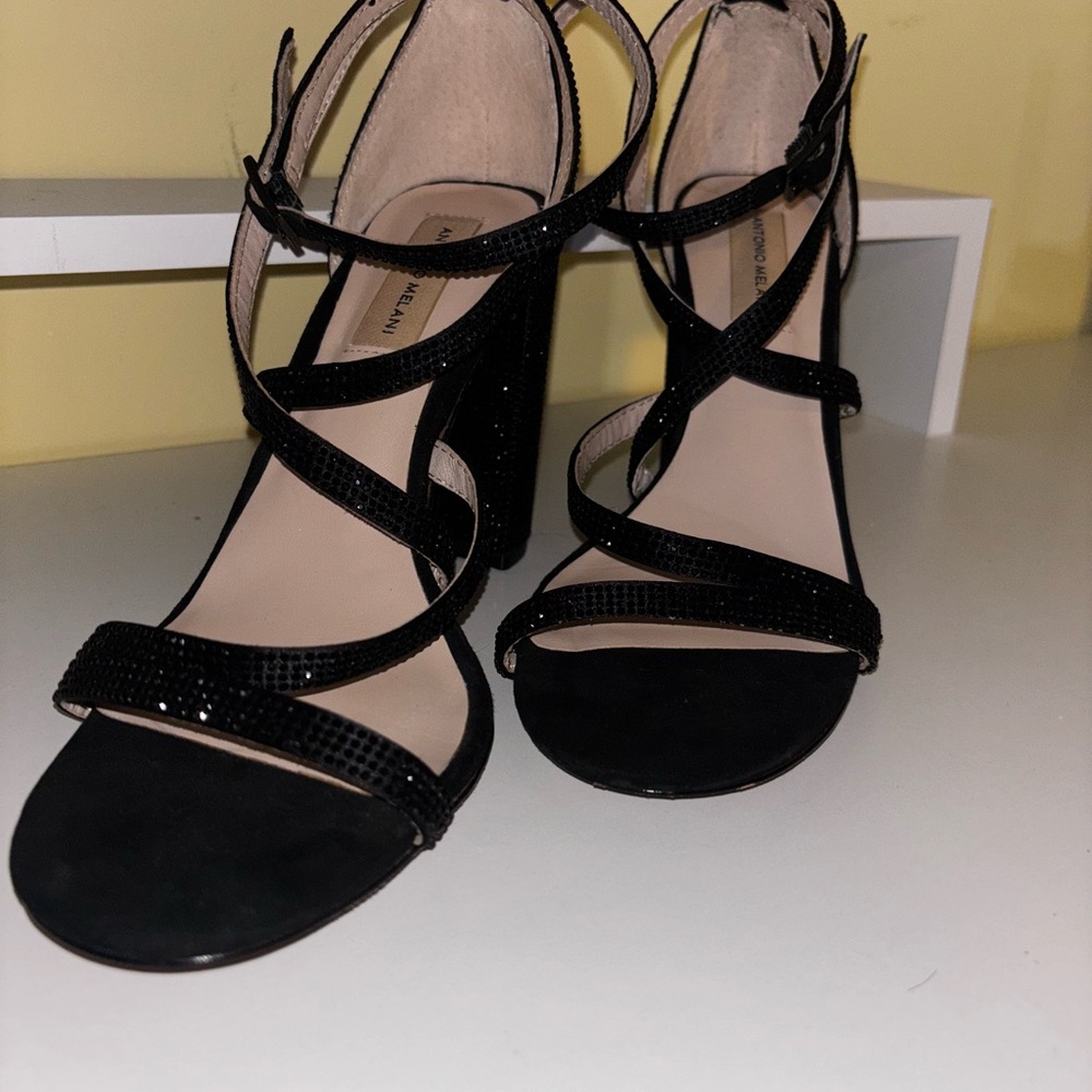 ANTONIO MELANI Black Strappy Block Heel Sandals - Picture 4 of 9